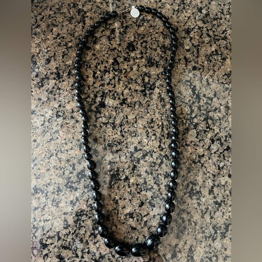 Vintage Black graduated lucite bead necklace 30"